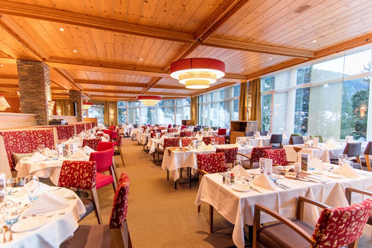 Mountain Plaza Hotel Davos Exterior foto