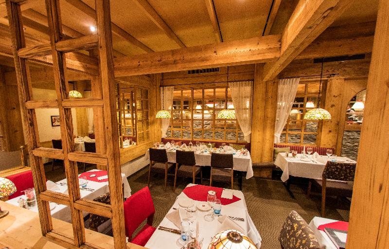 Mountain Plaza Hotel Davos Exterior foto