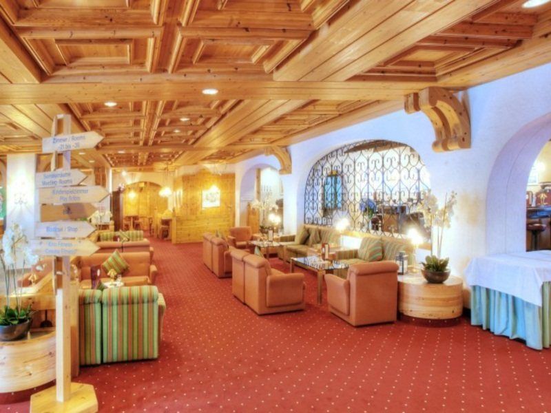Mountain Plaza Hotel Davos Exterior foto
